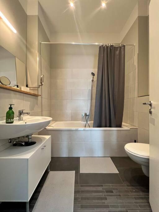 Appartamento Loft 7 15Min Hbf 2Br Smart Tv Wifi Lipsia Esterno foto